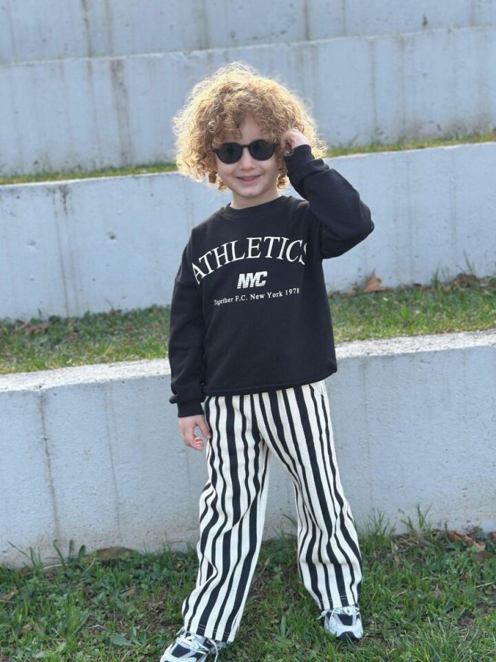 Erkek Çocuk Sweatshirt Çizgili Pantolon Takım