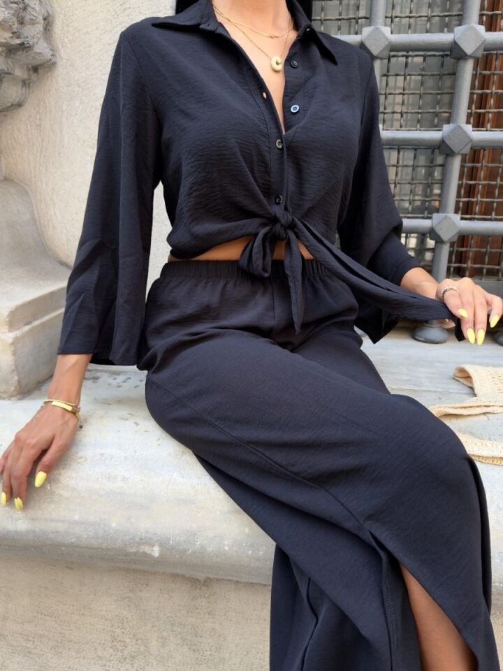 Kadın Bağlamalı Gömlek ve Yırtmaç Pantolonlu Ayrobin Takım