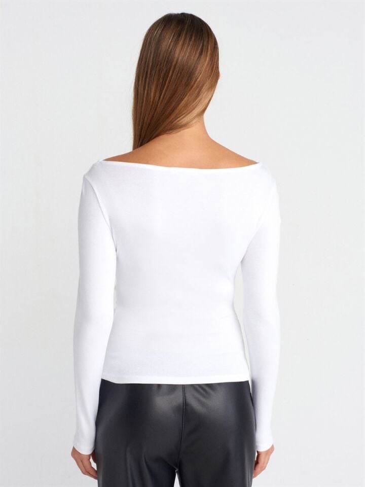 Kadın Büzgülü Kayık Yaka Top-Beyaz