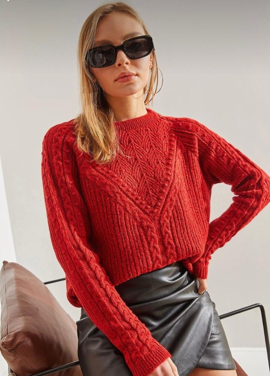 Kadın Desenli Kırmızı Triko Kazak