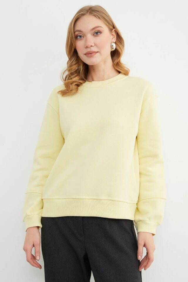 Kadın  Basic Bisiklet Yaka Sweatshirt