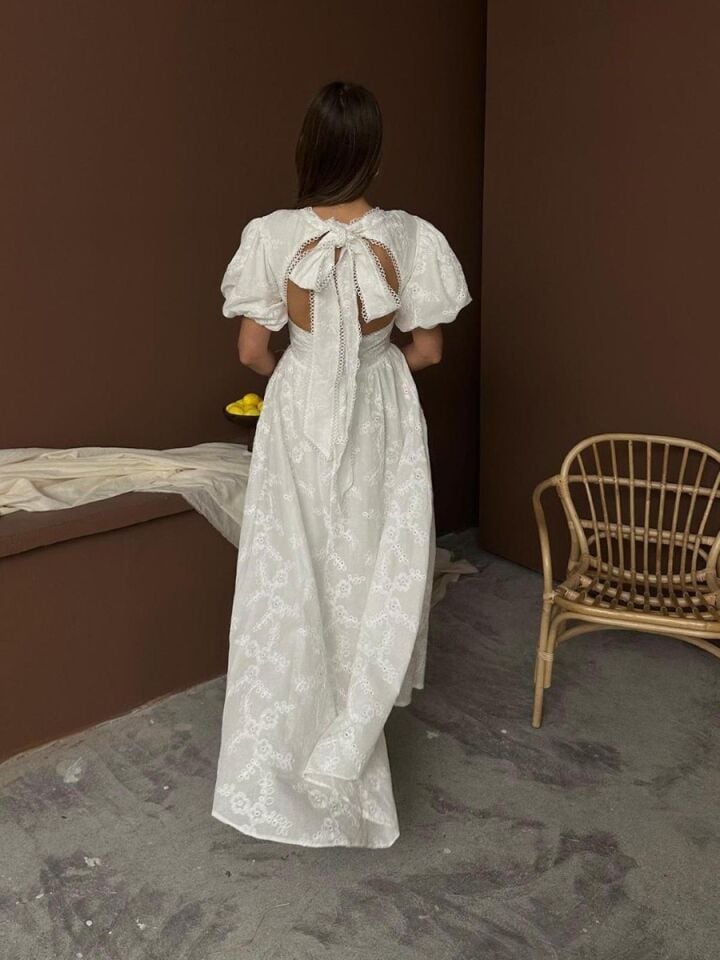 Kadın Arkası Bağlamalı Brode Elbise