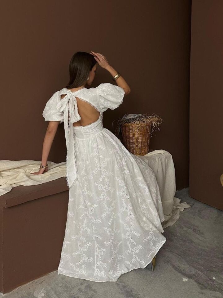 Kadın Arkası Bağlamalı Brode Elbise