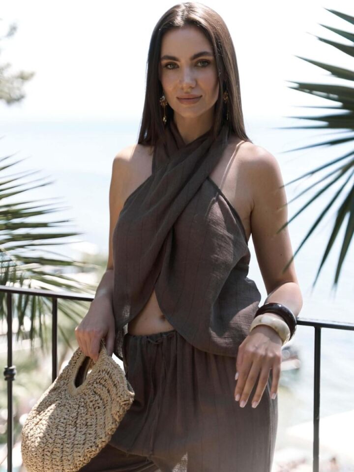 Kadın Boyundan Bağlamalı Crop Pantolon Takım